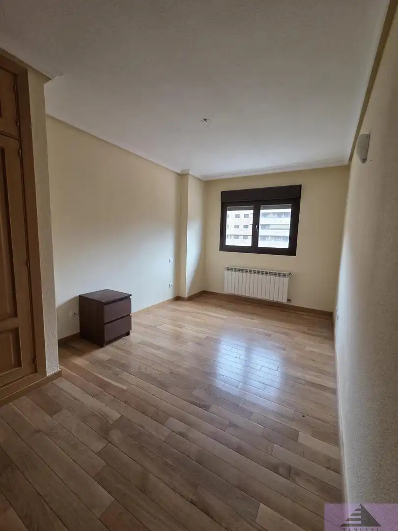 Flat for rent in El Quiñón