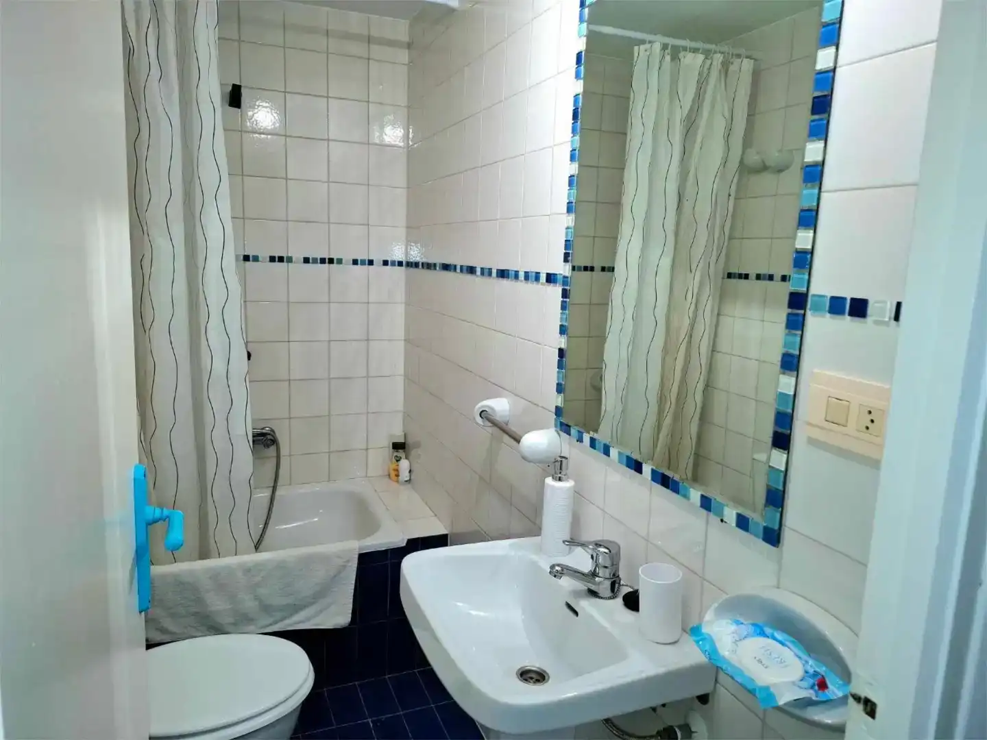 Badezimmer von Wohnungen zur Miete in Gualchos