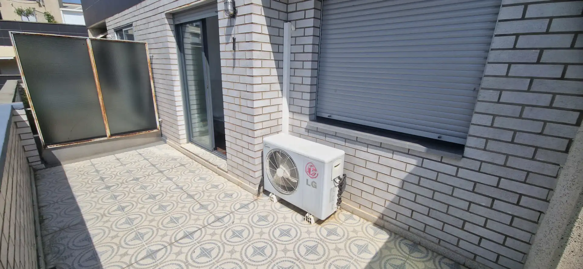 Balcony of Detached homes for sale in Zaragoza  with Air Conditioner, Heating and Private garden