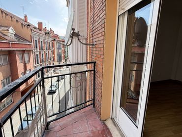 Wohnung mit Balkon zum Verkauf in Circular