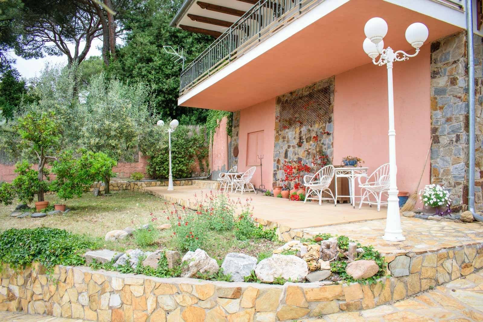 Jardí de Casa o xalet en venda en L'Ametlla del Vallès amb Calefacció, Jardí privat i Parquet