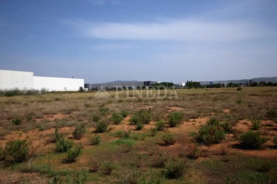 Terreno industrial en venta en Avenida DE LA MAR, Playa Puerto de Sagunto