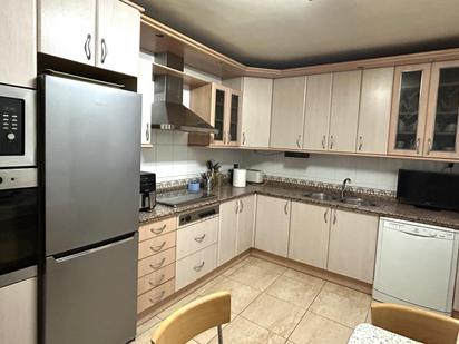 Kitchen of Flat for sale in Laguna de Duero  with Heating and Storage room