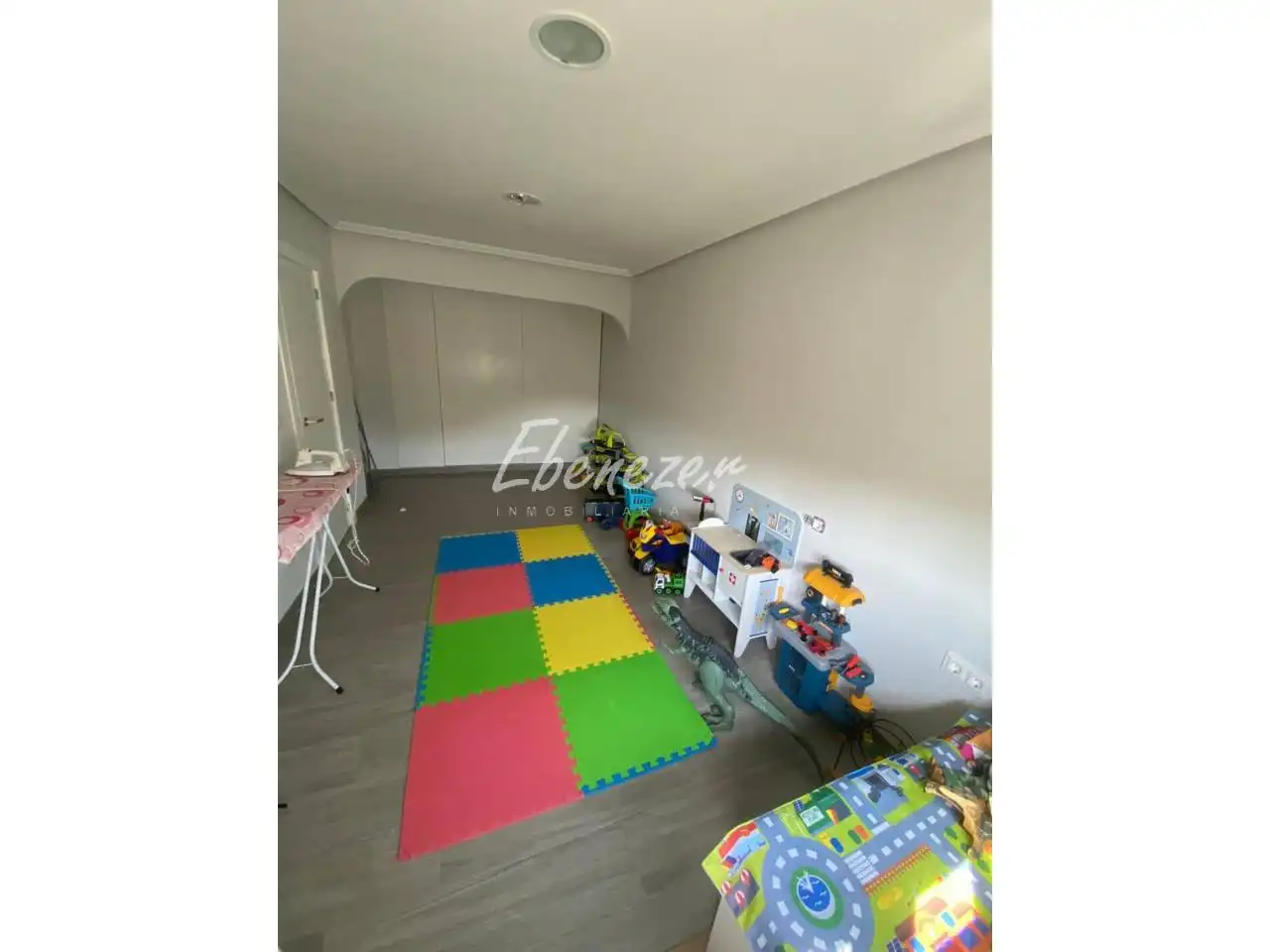 Wohnung zum Verkauf in La Unión mit Klimaanlage, Heizung und Privatgarten