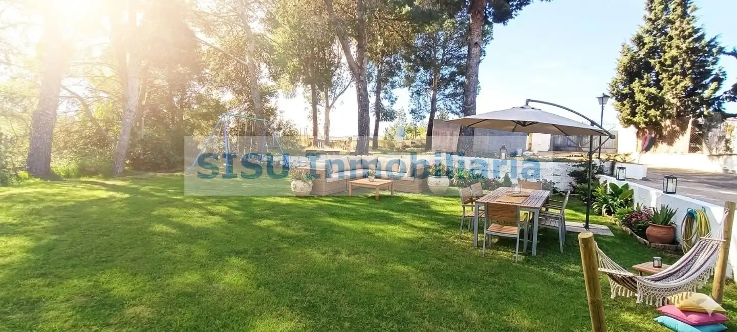 Terrassa de Finca rústica en venda en Montroi / Montroy amb Jardí privat, Terrassa i Piscina