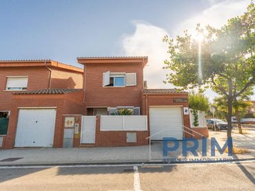 Casa con jardín en venta en Calle JOSEP RIBERA I SANS 31