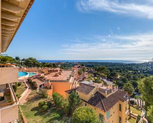 Vista exterior de Àtic en venda en Calvià amb Terrassa i Balcó