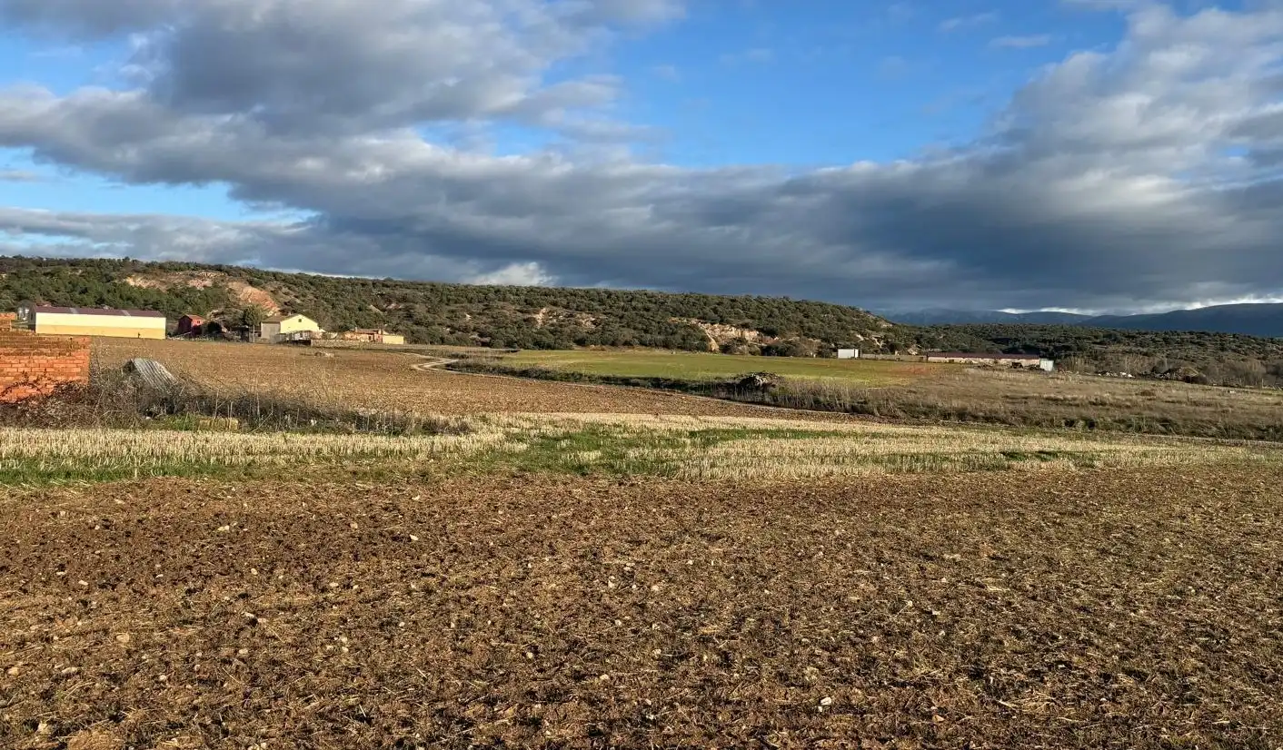Terreny industrial en venda en Caballar