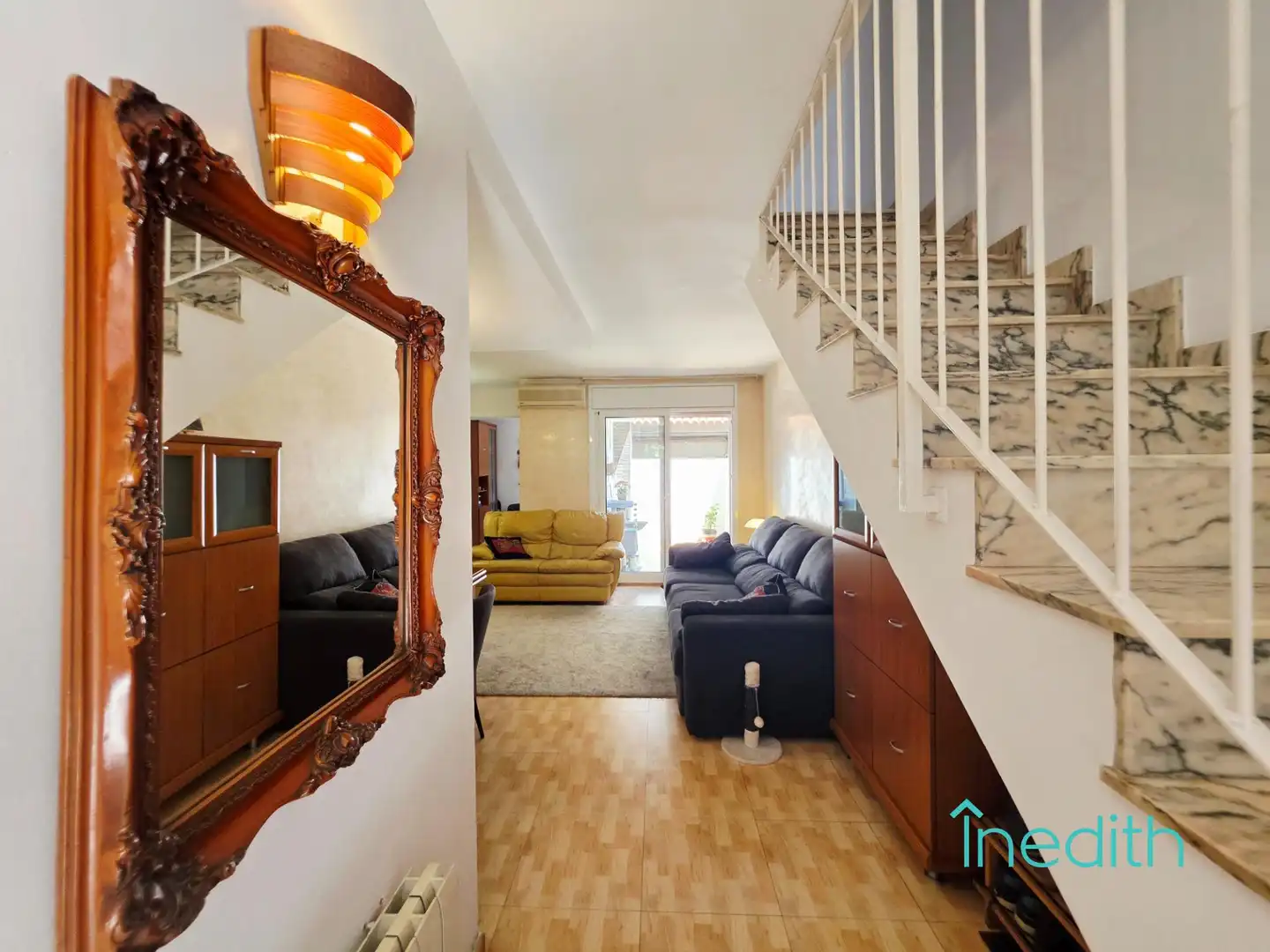 Sala d'estar de Casa o xalet en venda en Barcelona amb Aire condicionat, Calefacció i Terrassa