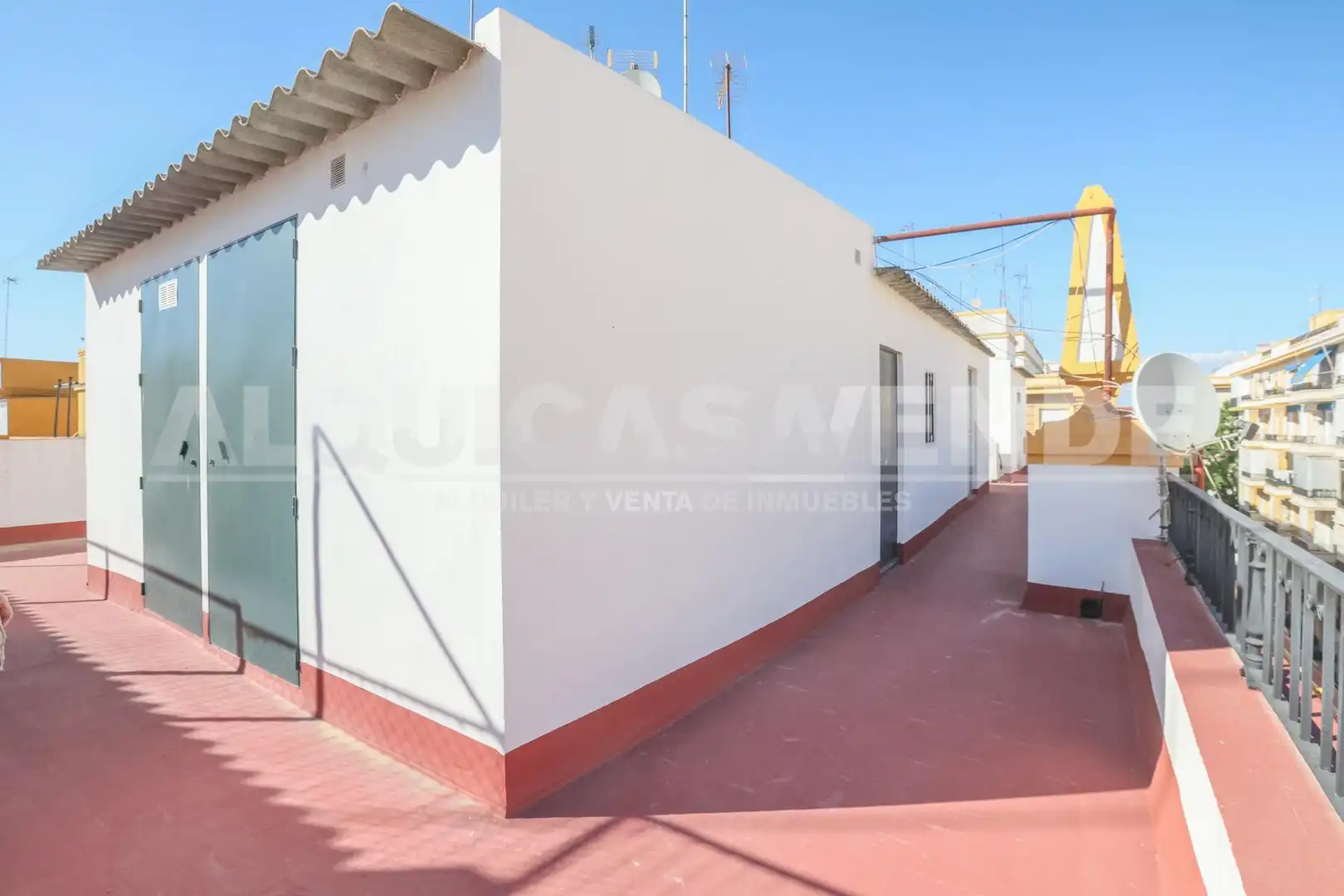Flat with balcony for sale in Los Remedios, imagen 27
