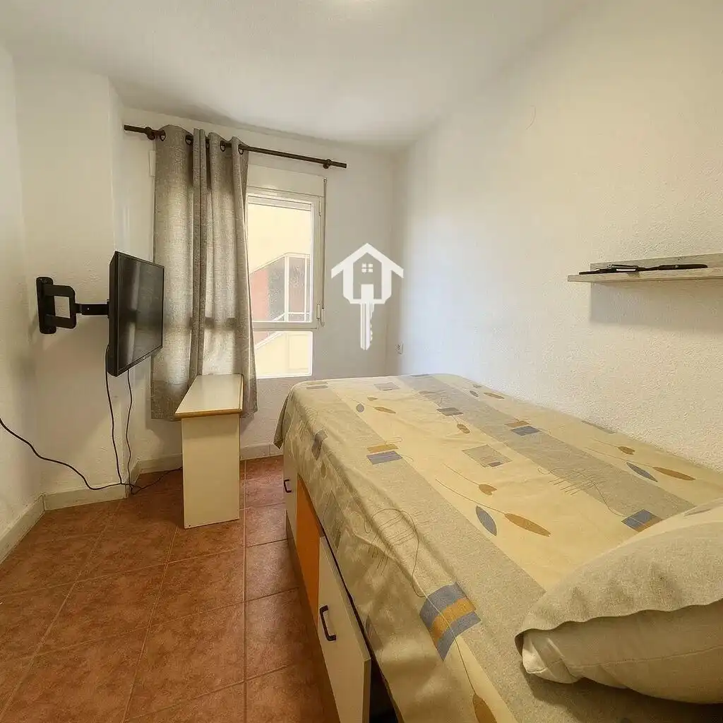 Habitación de Piso en venta en Alicante / Alacant con Terraza, Trastero y Balcón