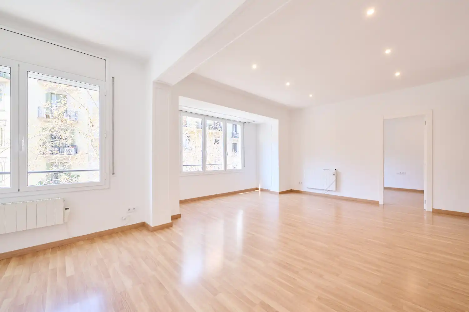 Sala de estar de Piso en venta en Barcelona con Aire acondicionado, Calefacción y Horno