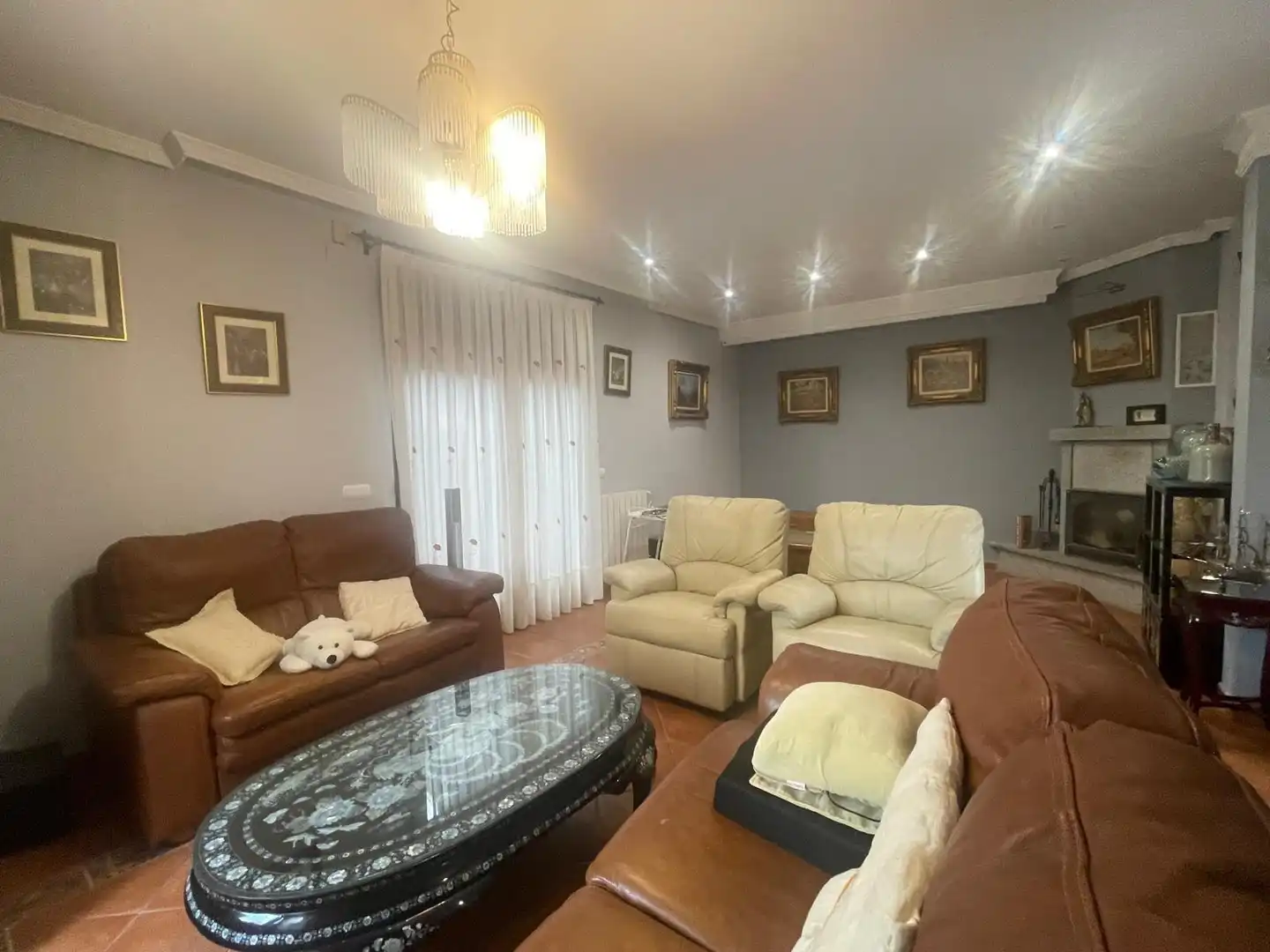 Casa adosada en venta en Hontanares de Eresma