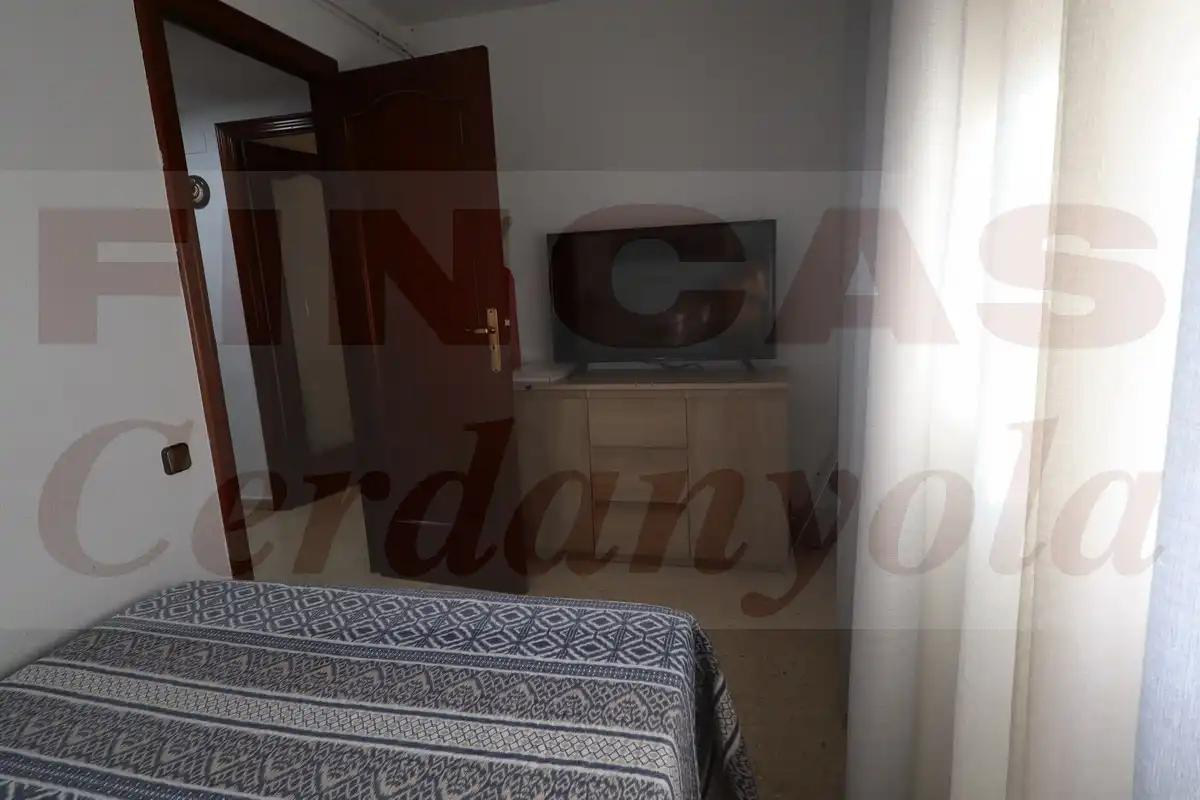 Habitación de Piso en venta en Cerdanyola del Vallès con Aire acondicionado, Calefacción y Balcón