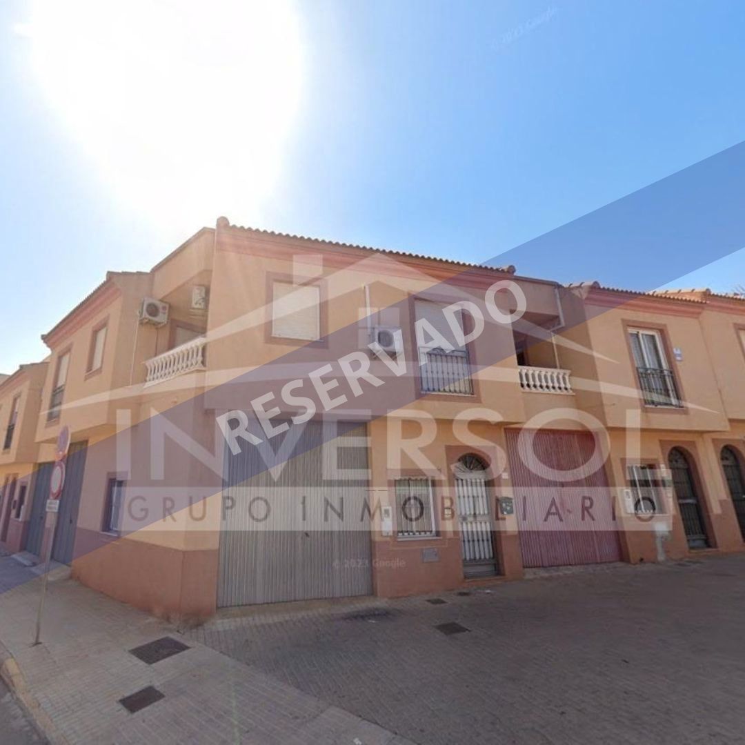 Casa adosada en venda a Calle Río Grande, Las Norias