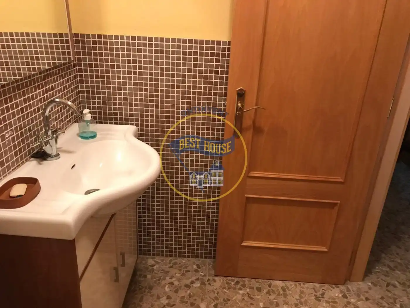 Bany de Oficina en venda en Ontinyent amb Terrassa