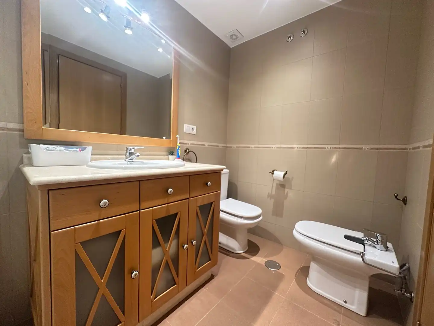 Baño de Casa o chalet en venta en Santiago de Compostela  con Calefacción, Jardín privado y Parquet