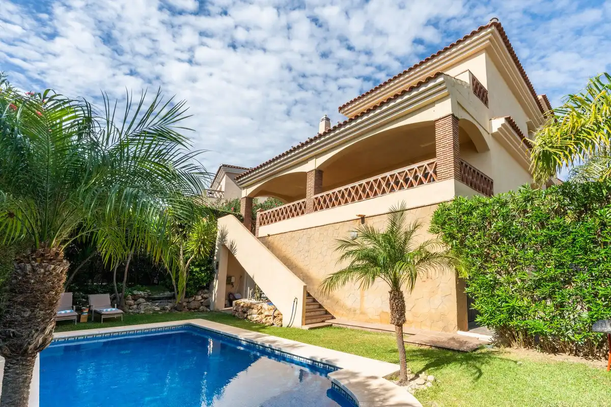 Exterior view of Houses for sale in Mijas  with Air Conditioner, Heating and Private garden
