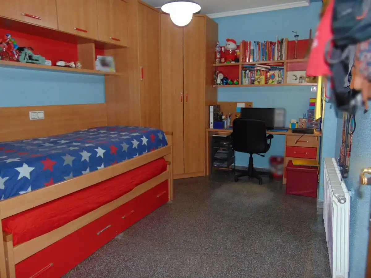Dormitori de Casa o xalet en venda en Valdepeñas amb Aire condicionat, Calefacció i Terrassa