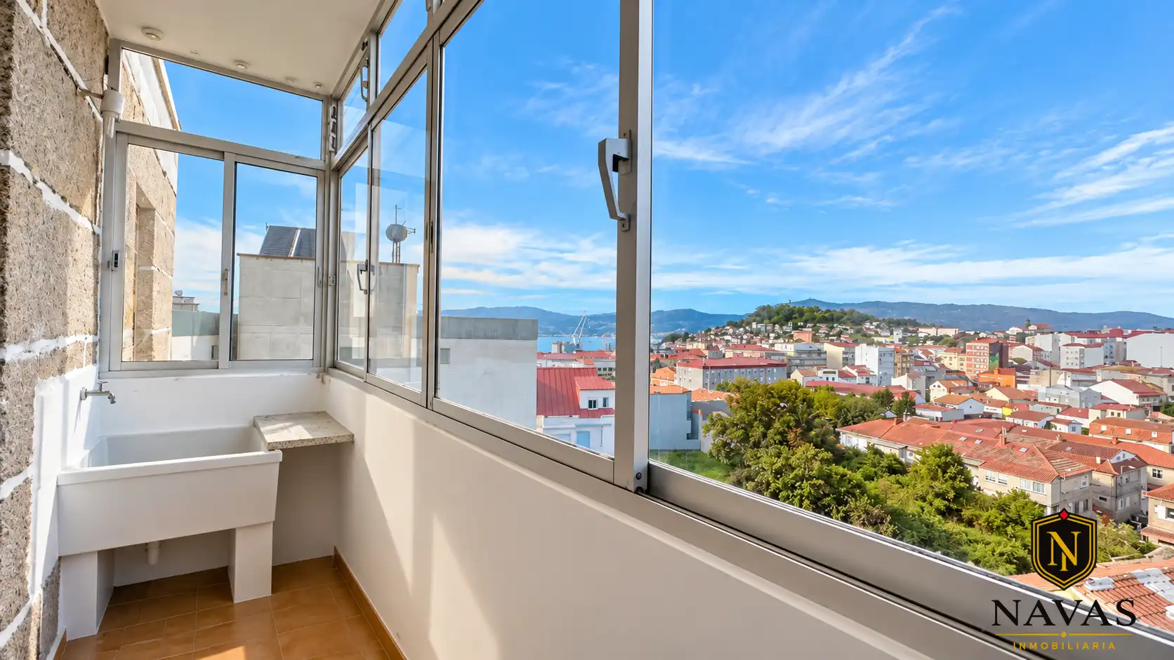 Terrasse von Dachboden zum Verkauf in Vigo  mit Balkon