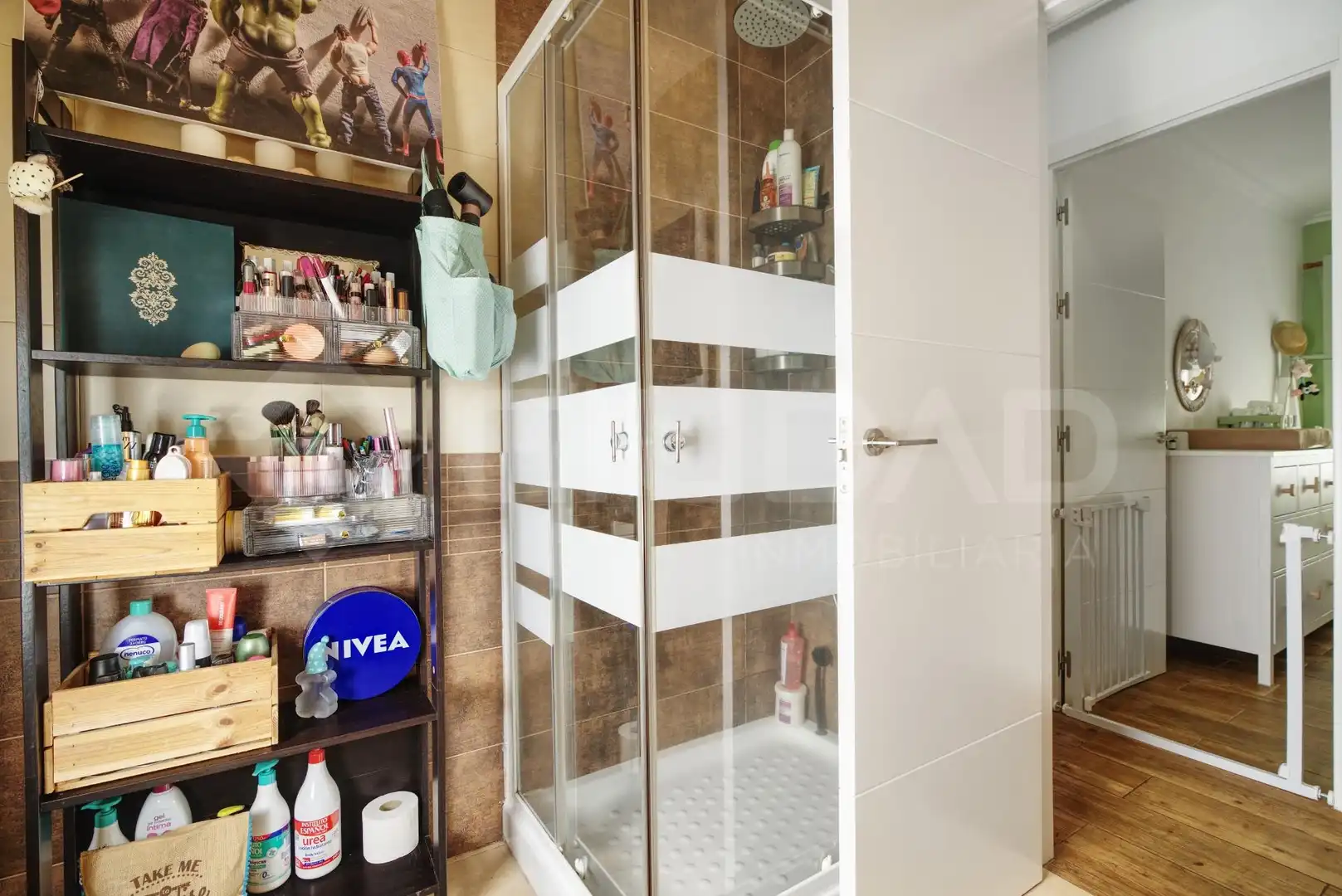 Bathroom of Flat for sale in San Juan de Aznalfarache  with Air Conditioner