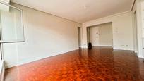 Living room of Flat for sale in Portugalete