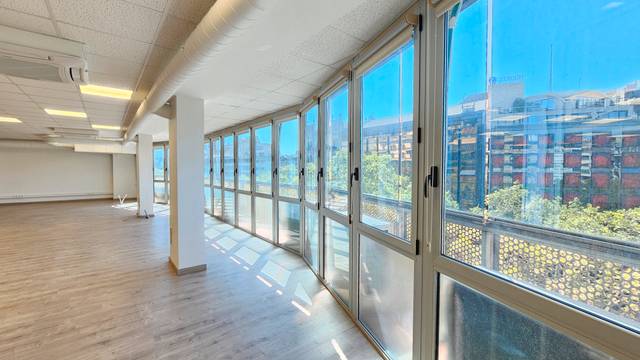 Oficina en Alquiler en Avinguda Diagonal en Sant Gervasi- Galvany