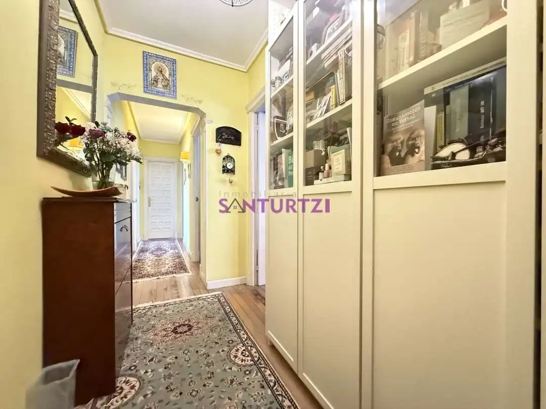 Piso en venta en Portugalete con Calefacción