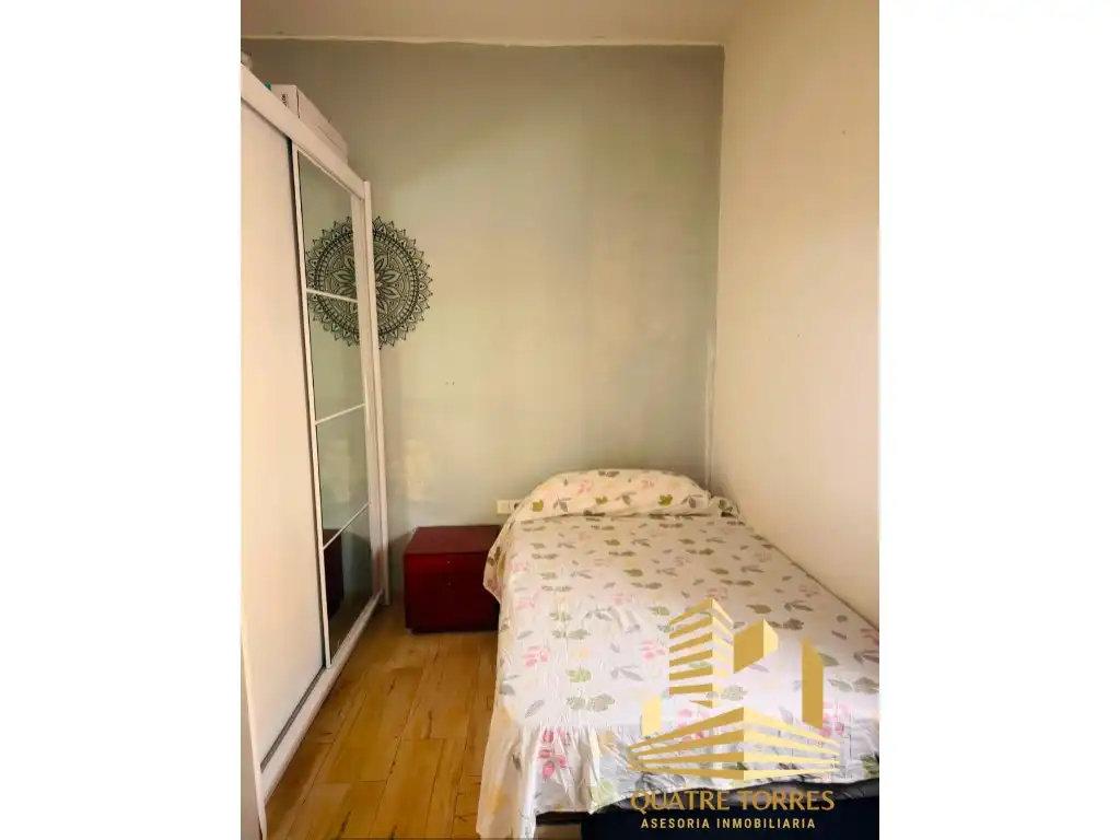 Dormitori de Pis en venda en Valencia
