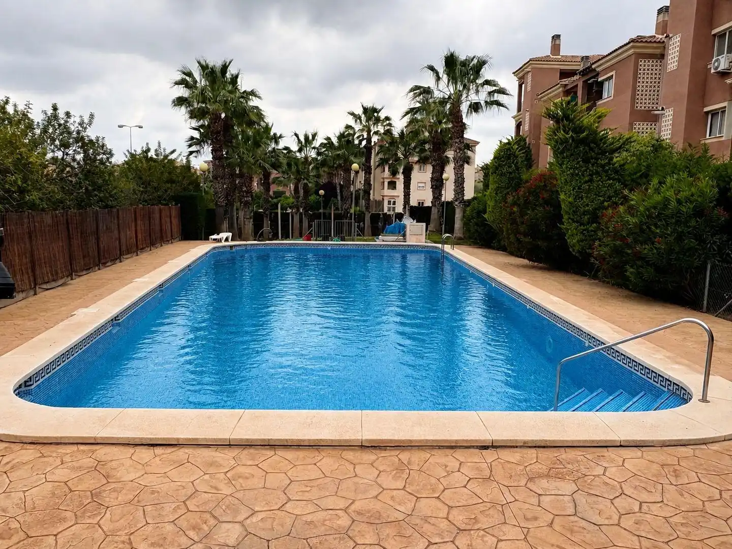 Schwimmbecken von Dachboden zum Verkauf in Molina de Segura mit Klimaanlage, Heizung und Privatgarten