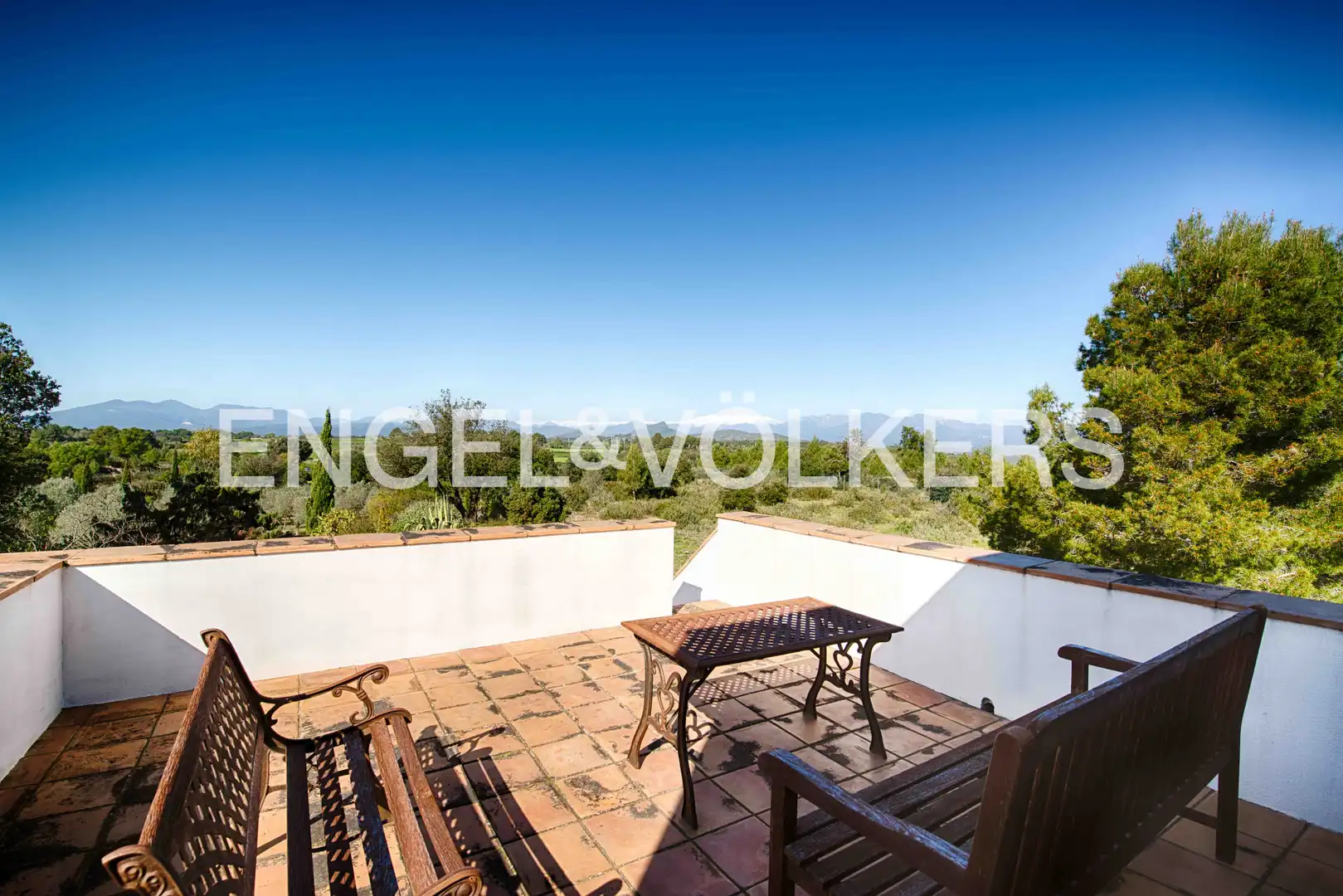 Terrace of Houses for sale in Llers  with Heating, Private garden and Terrace
