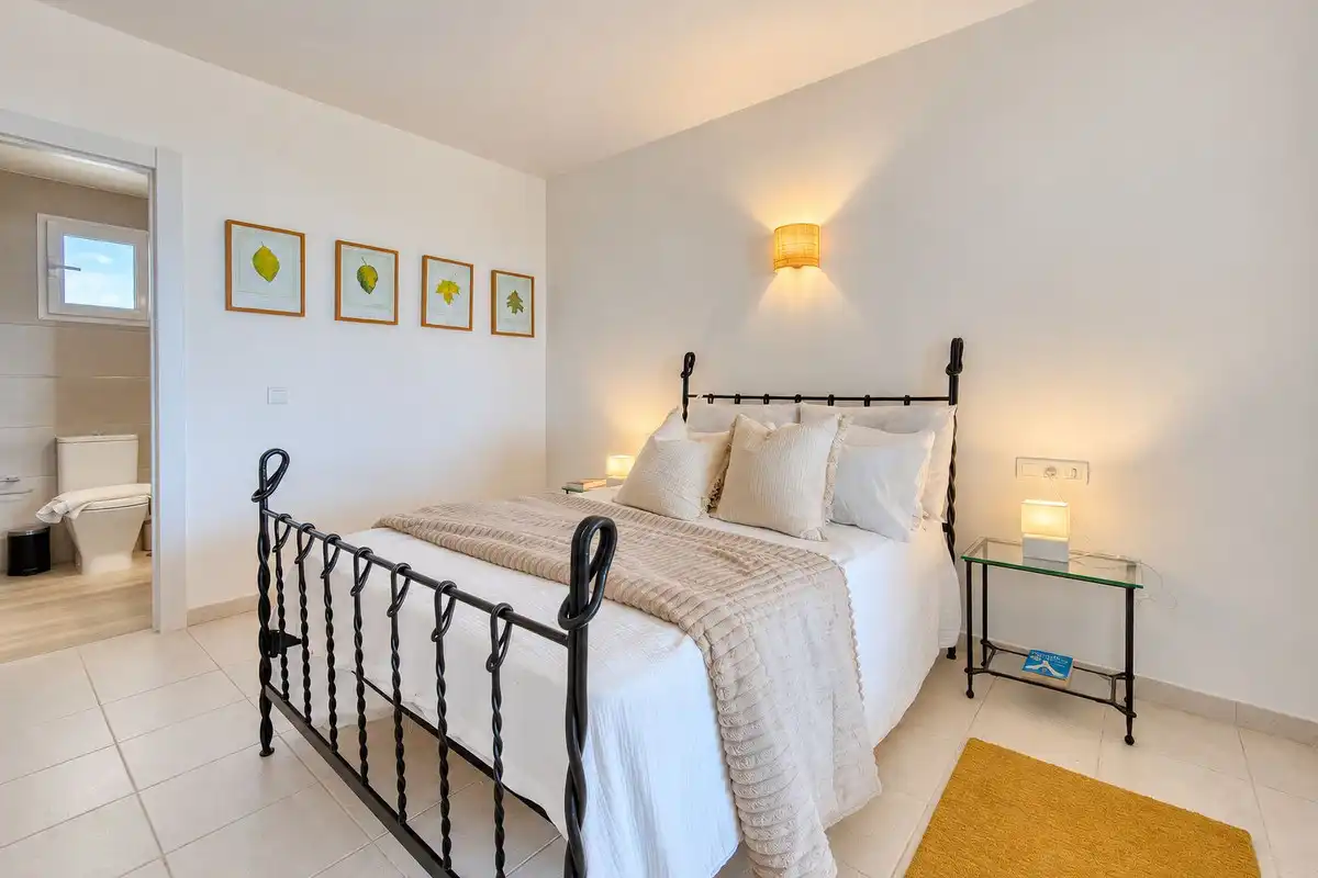 Apartamento con piscina en venta en El Higuerón, imagen 18