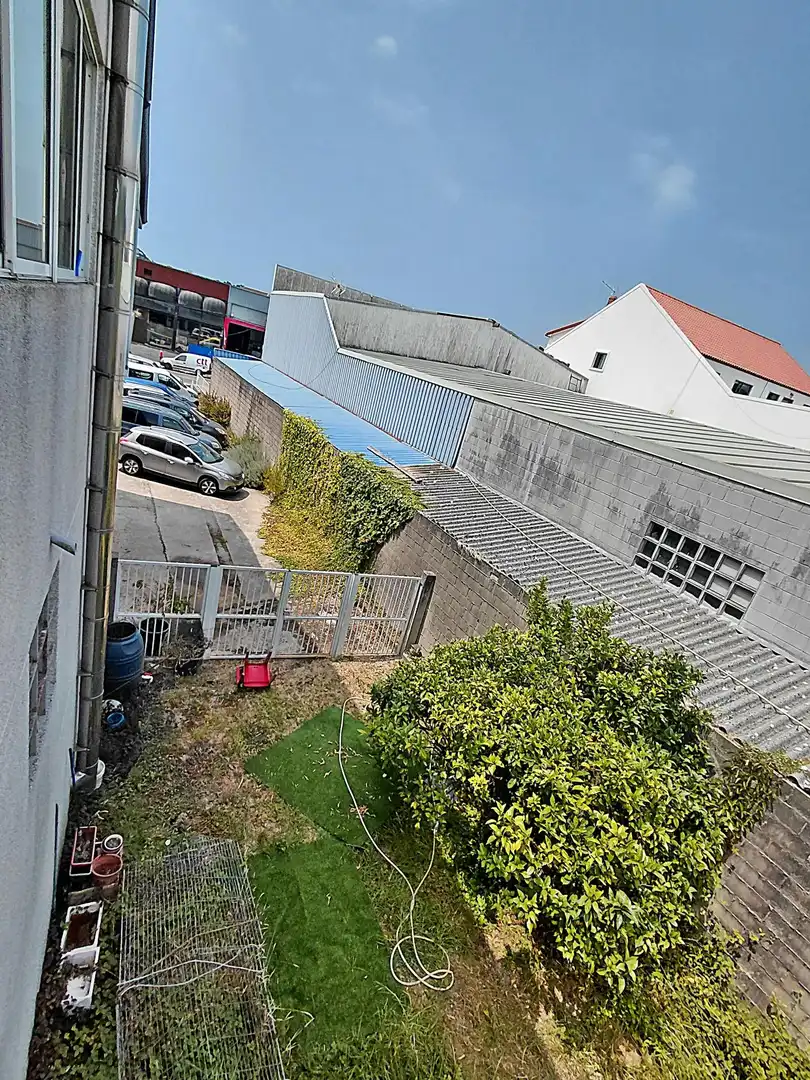 Vista exterior de Casa o xalet en venda en Cambados amb Calefacció, Jardí privat i Terrassa