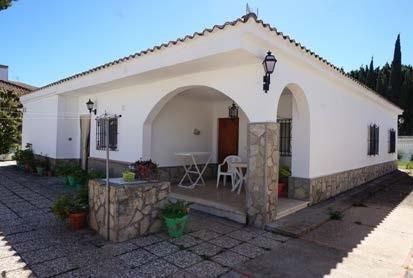 Exterior view of House or chalet for sale in Chiclana de la Frontera  with Private garden