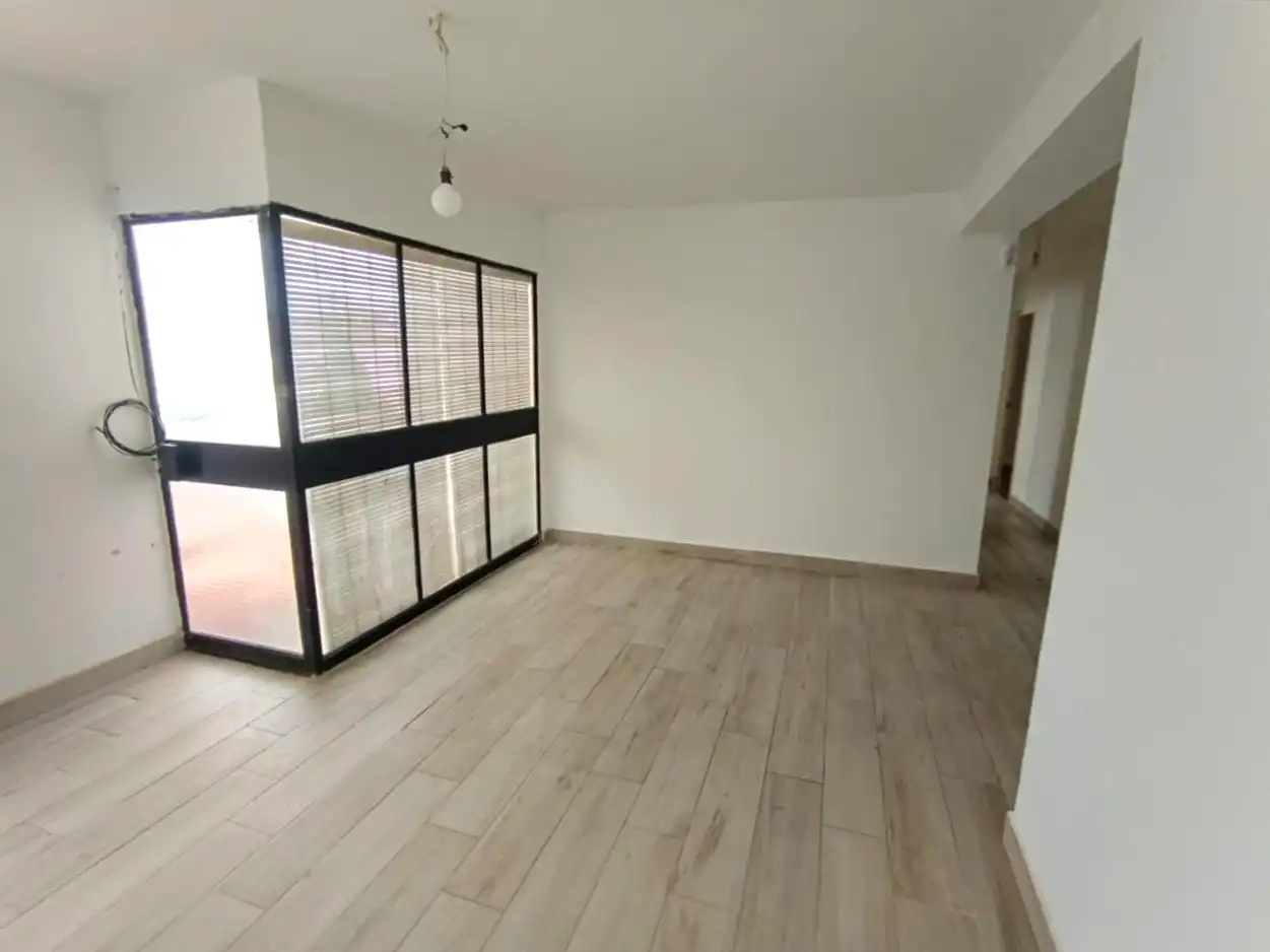 Pis en venda en San Martín del Tesorillo amb Parquet i Terrassa