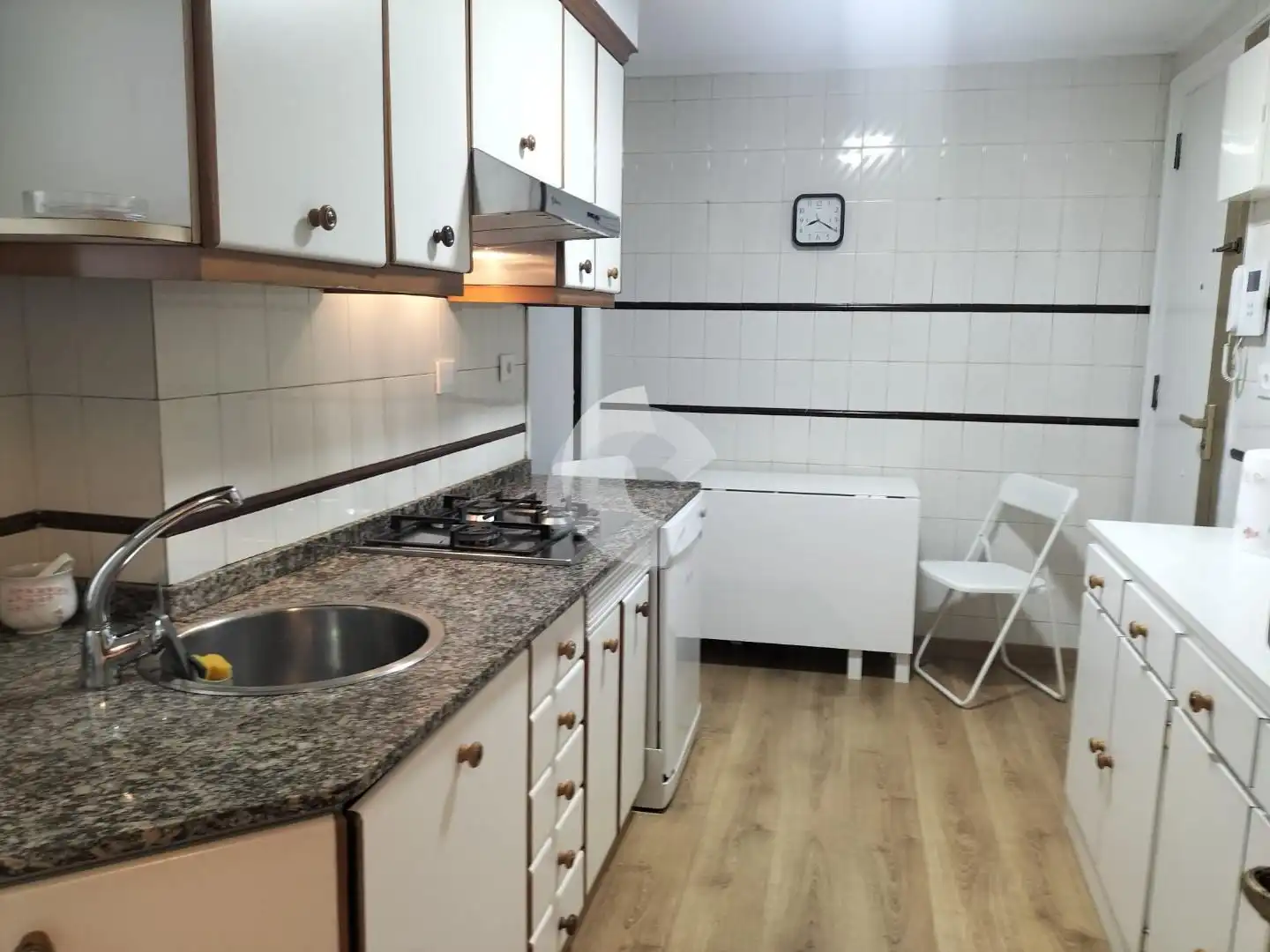 Kitchen of Flat for rent in Vigo   with Furnished