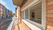 Vista exterior de Pis en venda en Sant Boi de Llobregat amb Calefacció i Terrassa