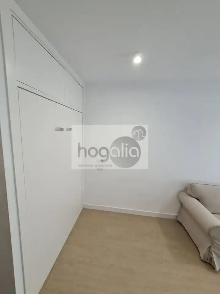 Study for rent in Triana Este