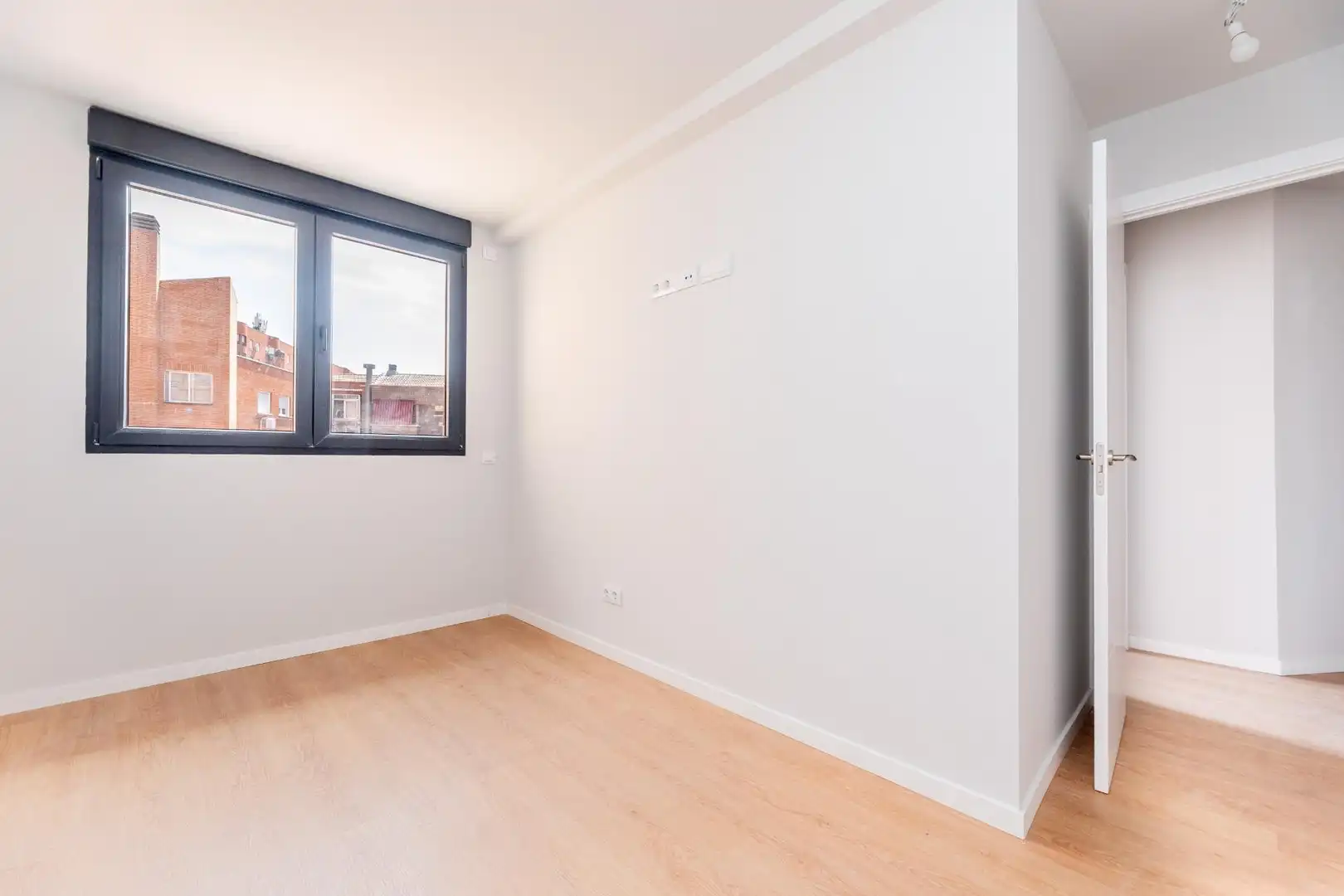 Dormitori de Àtic en venda en Madrid amb Aire condicionat, Calefacció i Terrassa