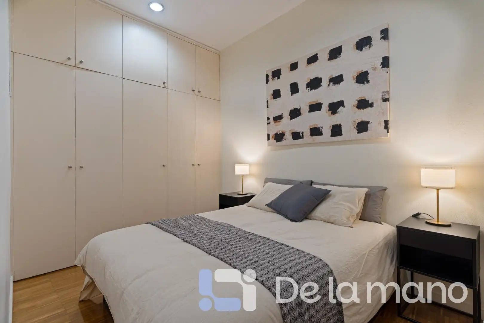Bedroom of Flat for rent in Madrid  with Heating, Parquet flooring and Terrace