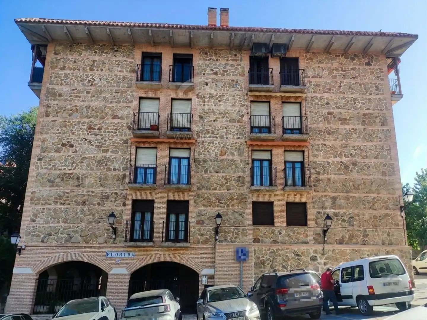 Exterior view of Flat for rent in Toledo  with Air Conditioner, Heating and Furnished