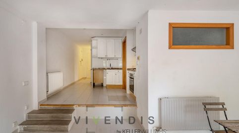 Foto 2 de Piso en venta en Sant Andreu de la Barca, Barcelona