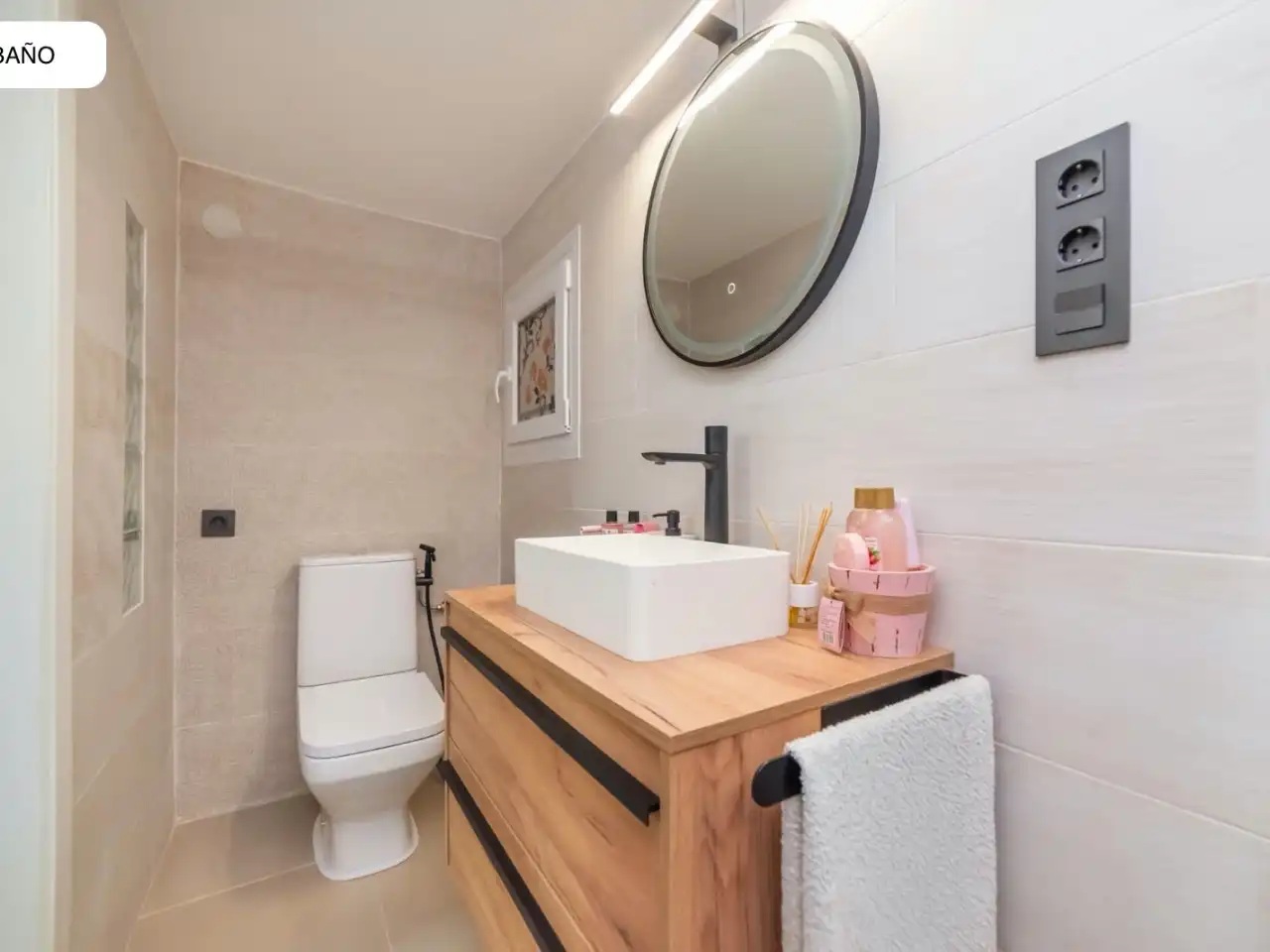 Baño de Casa o chalet en venta en Navalagamella, Madrid