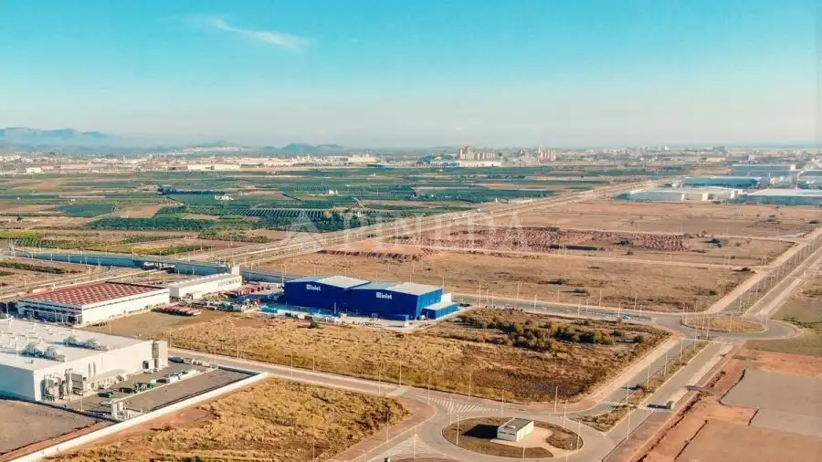 Terreny industrial en venda en Sagunto / Sagunt