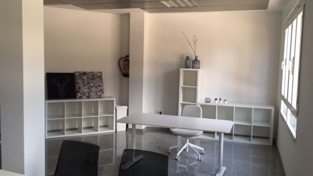 Oficina de lloguer en Vitoria - Gasteiz amb Moblat