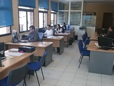Office for rent in Alcalá de Henares  with Air Conditioner, Heating and Terrace