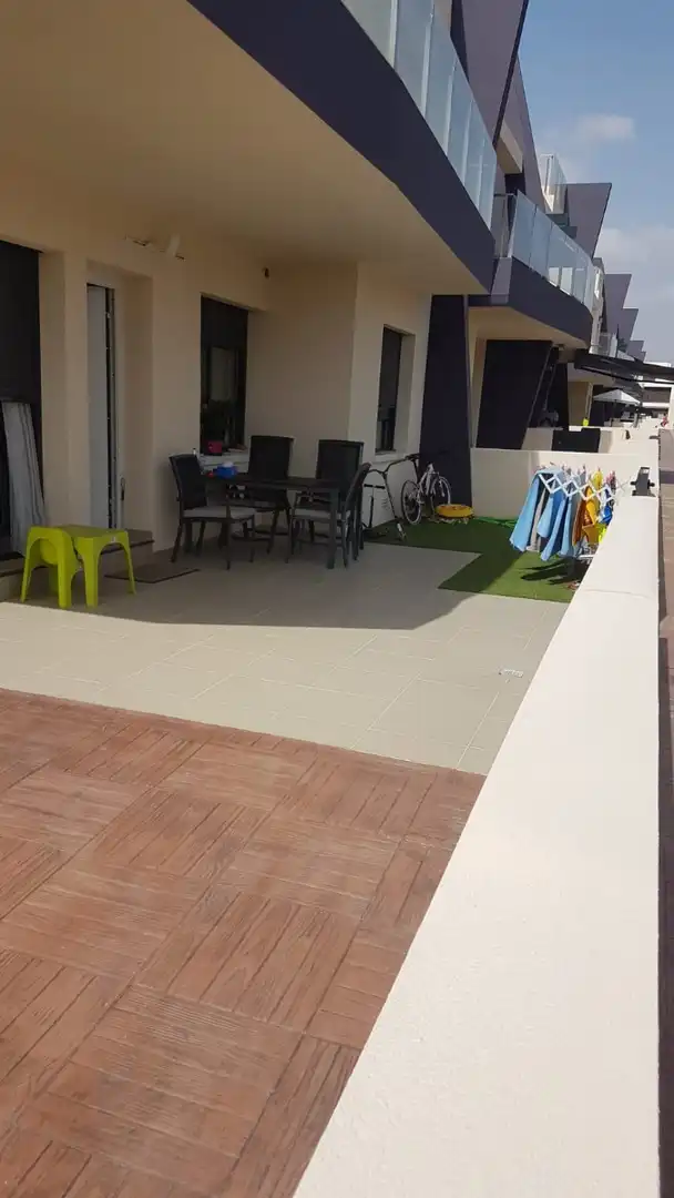 Terrasse von Haus oder Chalet zur Miete in Pilar de la Horadada mit Klimaanlage, Terrasse und Schwimmbad