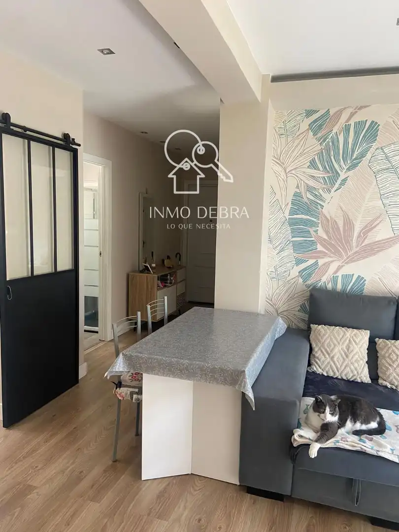 Vista exterior de Piso en venta en Castrillón con Terraza, Amueblado y Horno