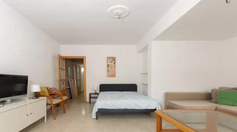 Photo 2 of Apartment for share in En Corts - Doctor Waksman,  Valencia Capital
