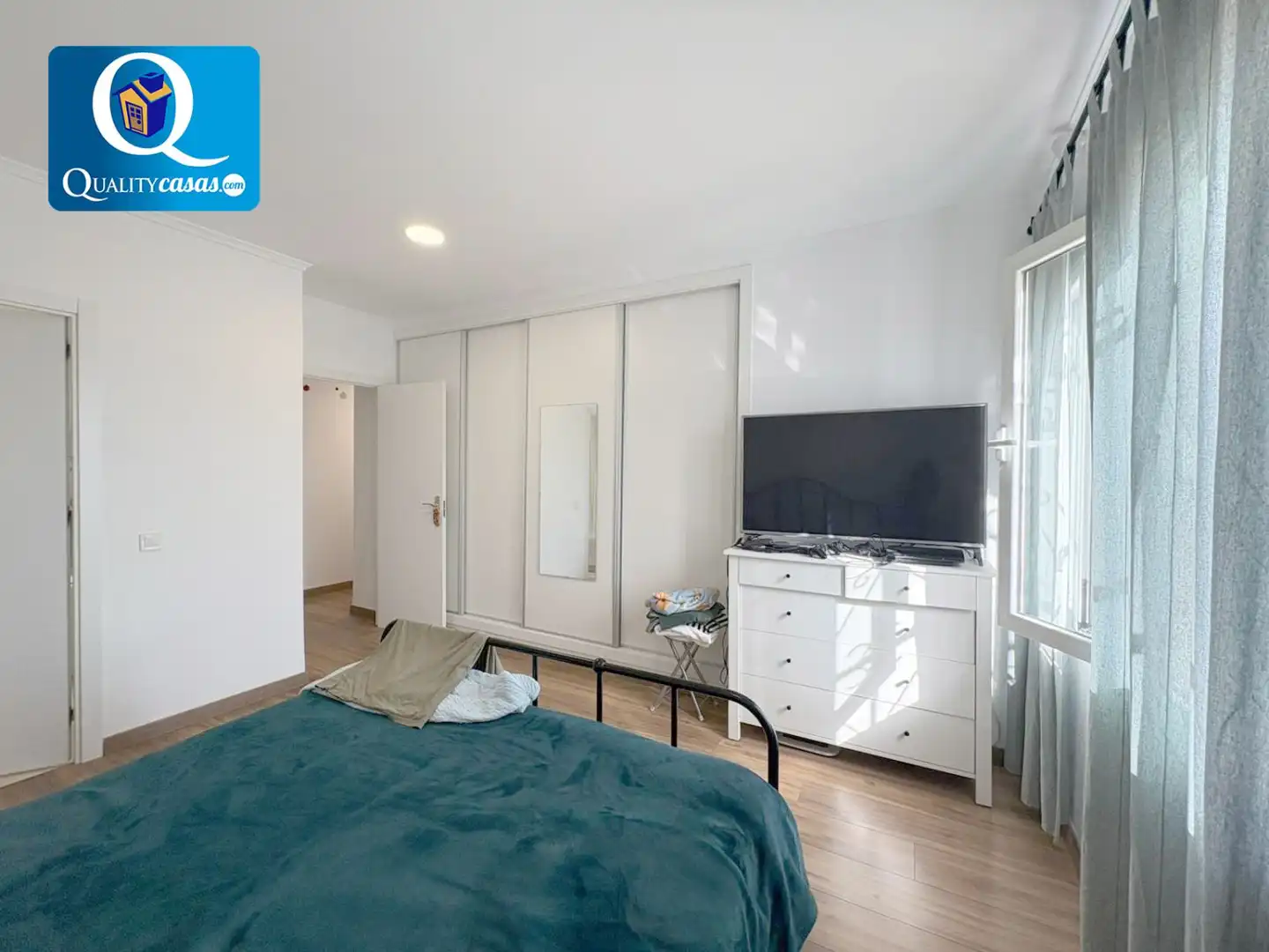 Habitación de Casa o chalet en venta en El Campello con Terraza y Trastero